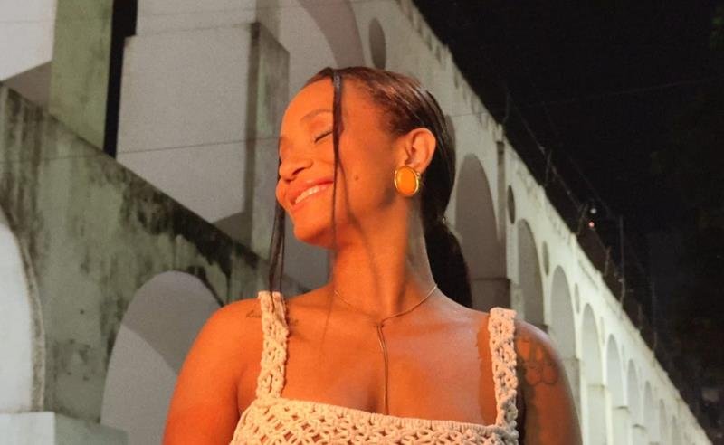 Tami Braga lança “Boemia”, um cartão postal musical do Rio de Janeiro