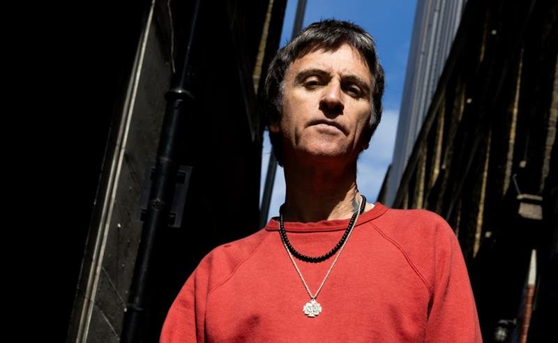 Johnny Marr lança nova música “Ophelia”