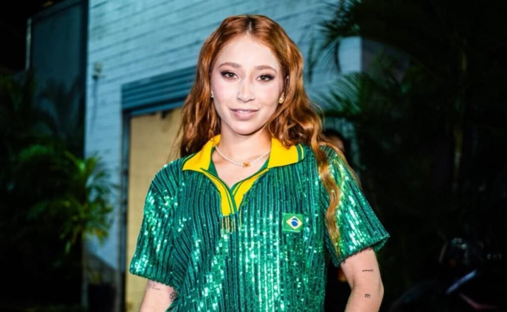 Marília Tavares reúne imprensa, artistas, convidados e fãs em pocket show exclusivo para apresentar novos projetos em Fortaleza