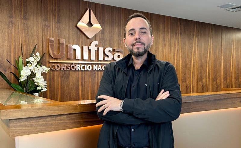 O brasileiro redescobriu o poder da compra à vista