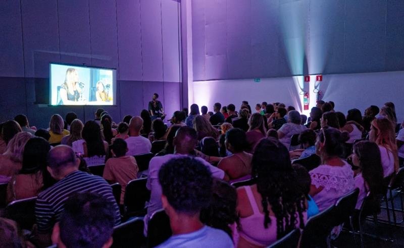 Sete Lagoas abre espaço para novos talentos em seletiva voltada aos mercados da moda e da publicidade